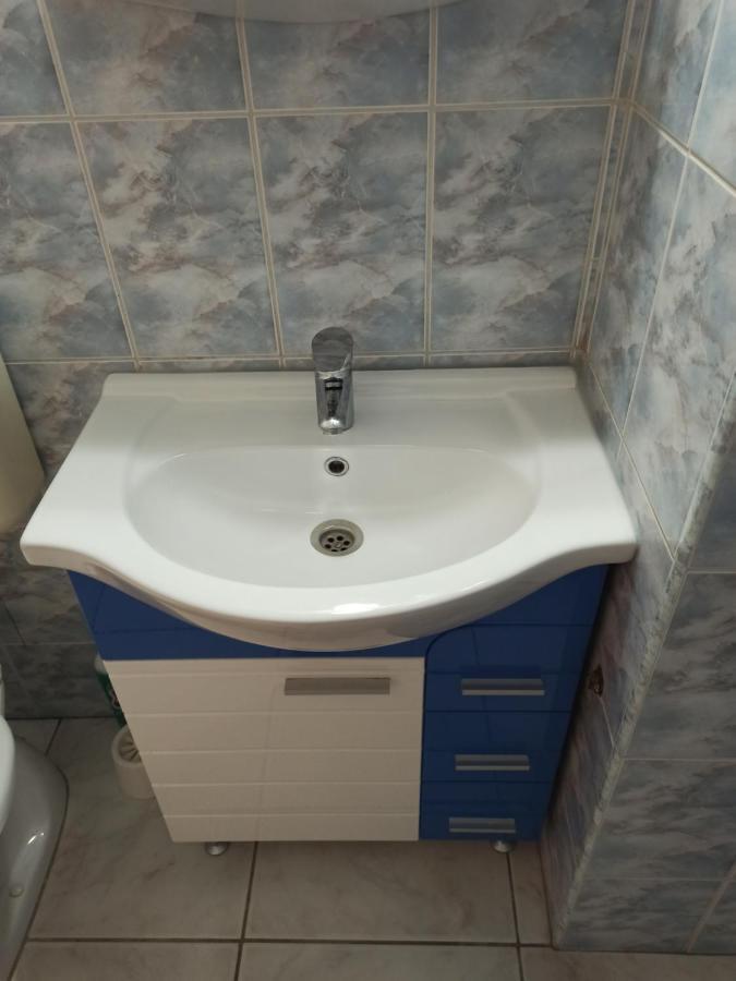 براشوف Robert'S Apartment المظهر الخارجي الصورة